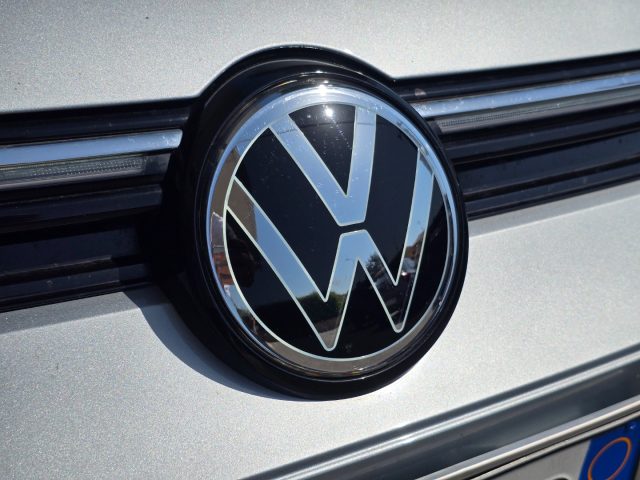 VOLKSWAGEN Golf usata 110