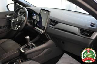 RENAULT Captur usata, con Touch screen