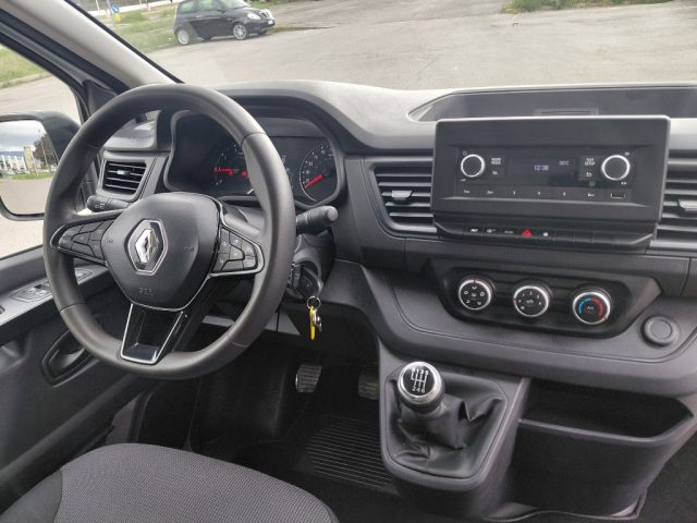RENAULT Trafic usata, con ESP