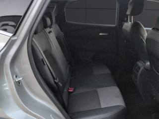 NISSAN Qashqai usata, con Fari LED