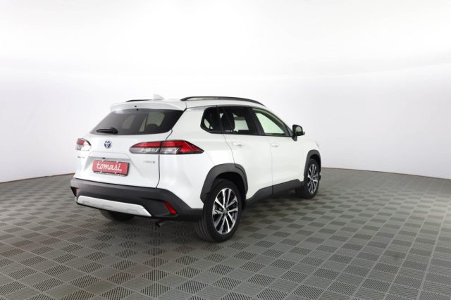 TOYOTA Corolla Cross usata 3