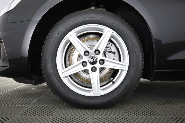 AUDI A4 usata 8