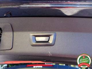 BMW 216 usata, con Fari direzionali