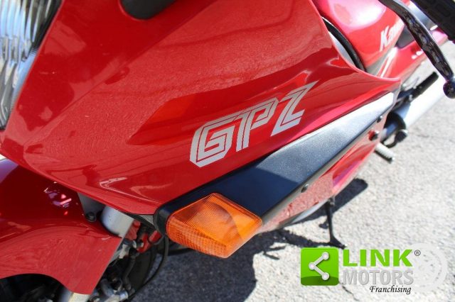KAWASAKI GPz 1000 RX usata 10