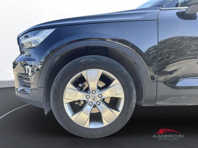 VOLVO XC40 usata 12