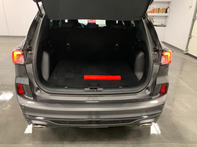 FORD Kuga usata, con Leve al volante