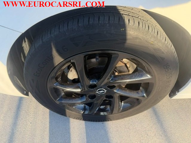 OPEL Corsa usata, con Autoradio