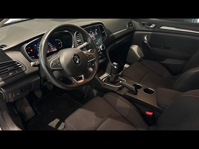 RENAULT Megane usata 9