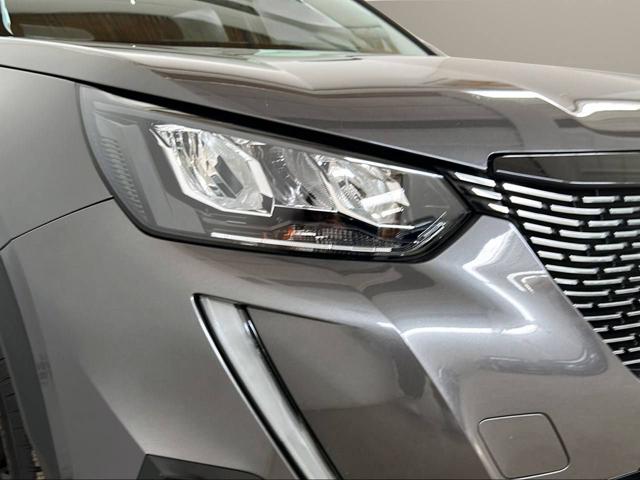 PEUGEOT 2008 usata, con Volante multifunzione