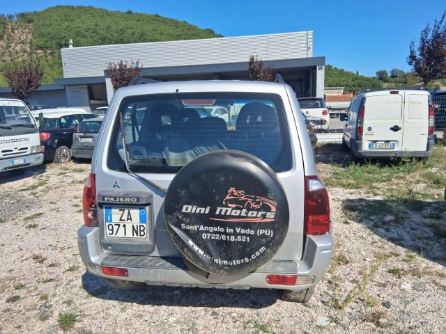 MITSUBISHI Pajero usata, con Cerchi in lega