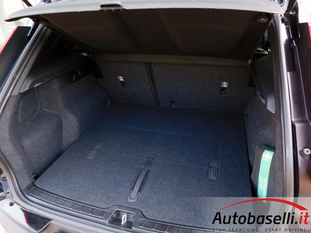 VOLVO XC40 usata 64