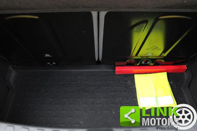 TOYOTA Aygo usata, con Luci diurne LED