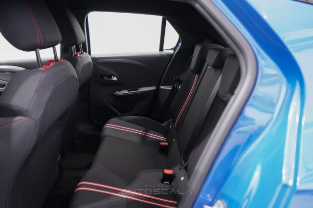 OPEL Corsa usata, con Autoradio digitale