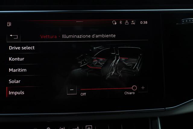 AUDI Q8 usata, con Luci diurne