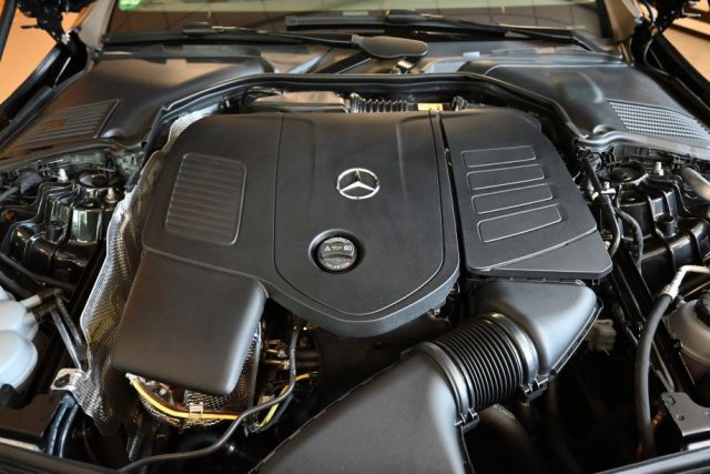 MERCEDES-BENZ CLE 200 usata 59