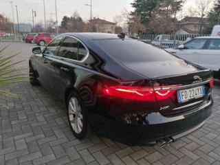 JAGUAR XF usata, con Bluetooth