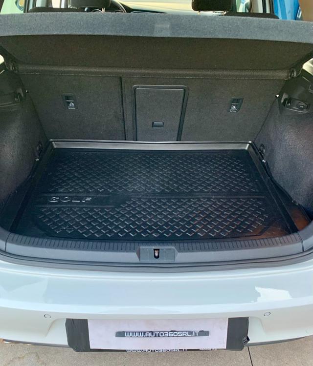 VOLKSWAGEN Golf usata, con Climatizzatore