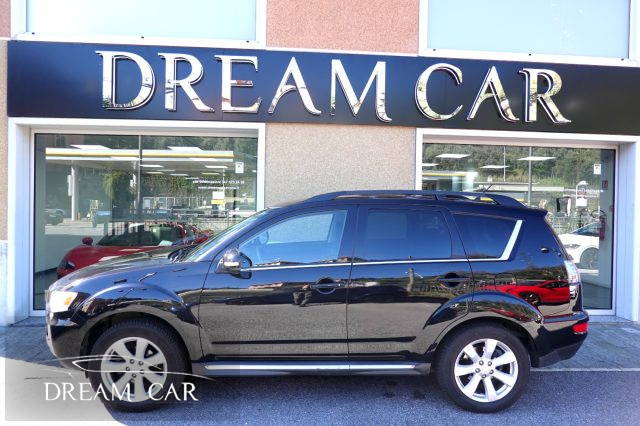 MITSUBISHI Outlander usata, con Airbag
