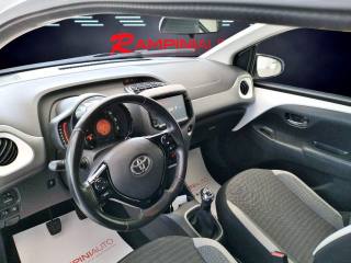 TOYOTA Aygo usata 14