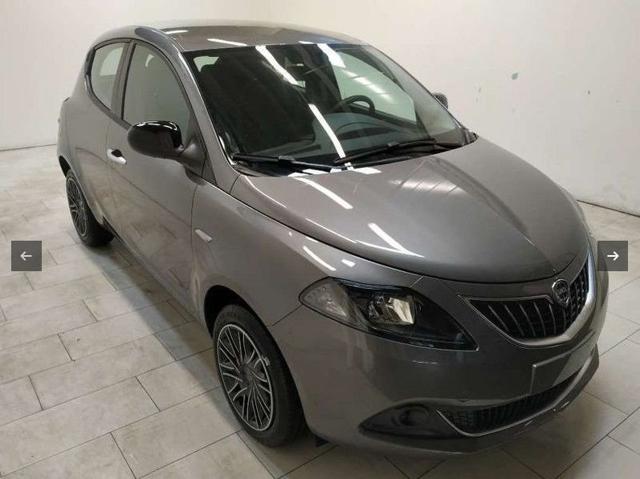 LANCIA Ypsilon usata, con ABS