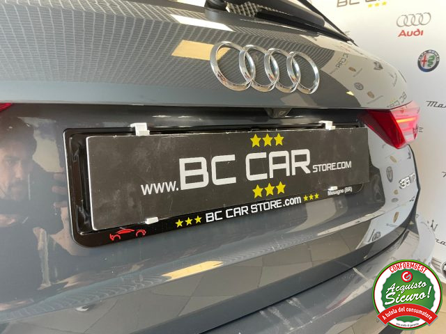 AUDI Q3 usata, con Sensori di parcheggio posteriori