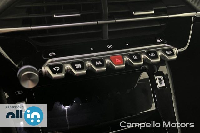 PEUGEOT 2008 usata 11