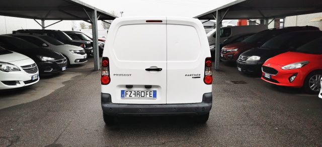 PEUGEOT Partner usata, con Boardcomputer