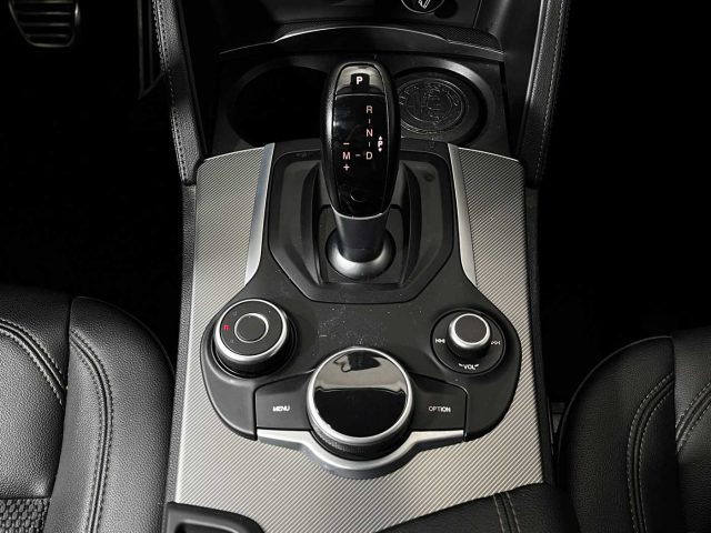 ALFA ROMEO Stelvio usata, con Sensore di pioggia