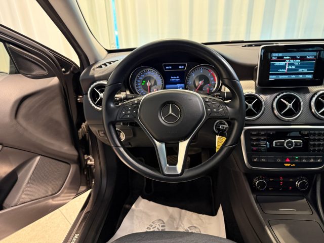 MERCEDES-BENZ GLA 200 usata, con Boardcomputer