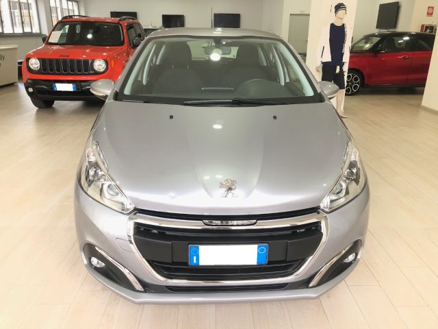 PEUGEOT 208 usata, con Airbag