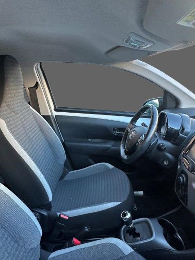 TOYOTA Aygo usata, con Alzacristalli elettrici