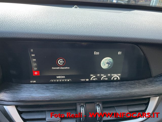 ALFA ROMEO Stelvio usata, con Specchietti laterali elettrici