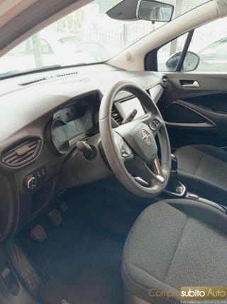 OPEL Crossland X usata, con Sedile posteriore sdoppiato