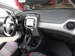 TOYOTA Aygo usata, con Airbag testa
