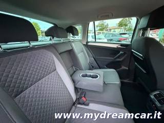 VOLKSWAGEN Tiguan usata, con Bracciolo