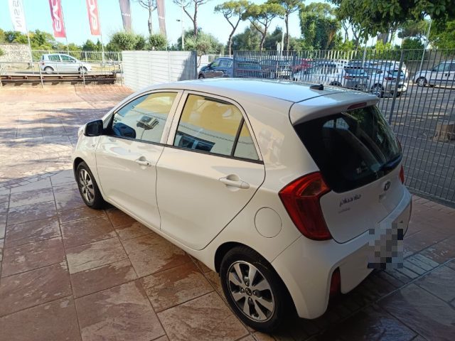 KIA Picanto usata, con Autoradio