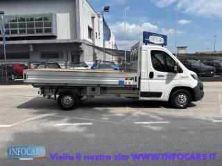 PEUGEOT Boxer usata, con Bracciolo