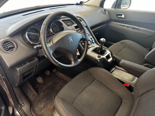 PEUGEOT 5008 usata, con Servosterzo