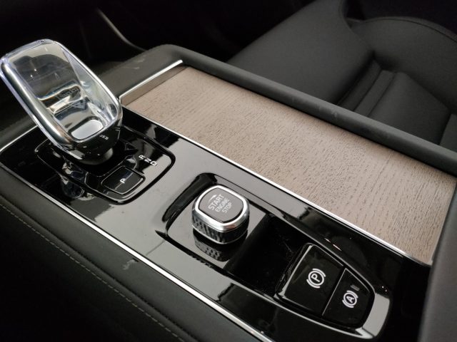 VOLVO XC90 usata, con Tettuccio apribile