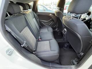 MERCEDES-BENZ B 180 usata, con Boardcomputer