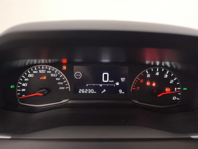 PEUGEOT 2008 usata, con Touch screen