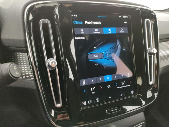 VOLVO XC40 usata, con Touch screen