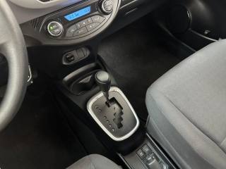 TOYOTA Yaris usata, con Servosterzo