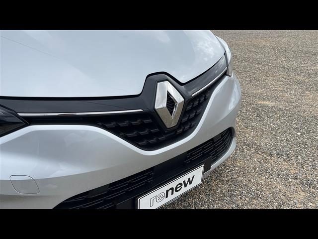 RENAULT Clio usata, con Fari LED