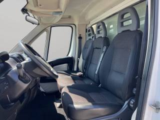 PEUGEOT Boxer usata, con Servosterzo