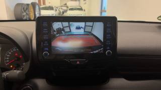 TOYOTA Yaris usata, con Controllo automatico clima