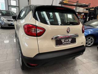 RENAULT Captur usata, con USB