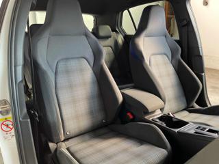 VOLKSWAGEN Golf usata, con ESP