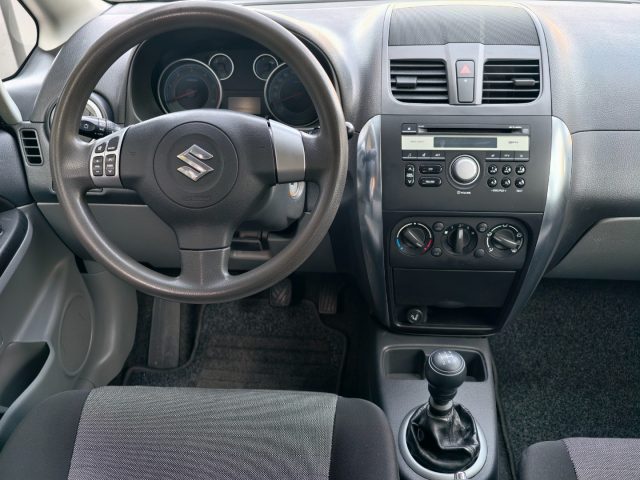 SUZUKI SX4 usata, con Climatizzatore