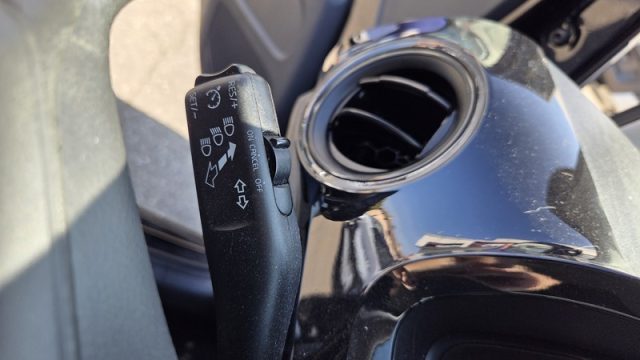 VOLKSWAGEN up! usata, con Start/Stop Automatico